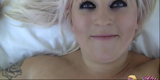 chubby blonde pawg elsa gets her meaty pussy creampied
